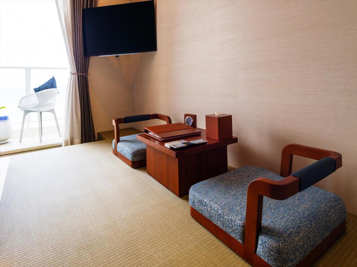 Oile By Dsh Resorts Chatan Exterior photo
